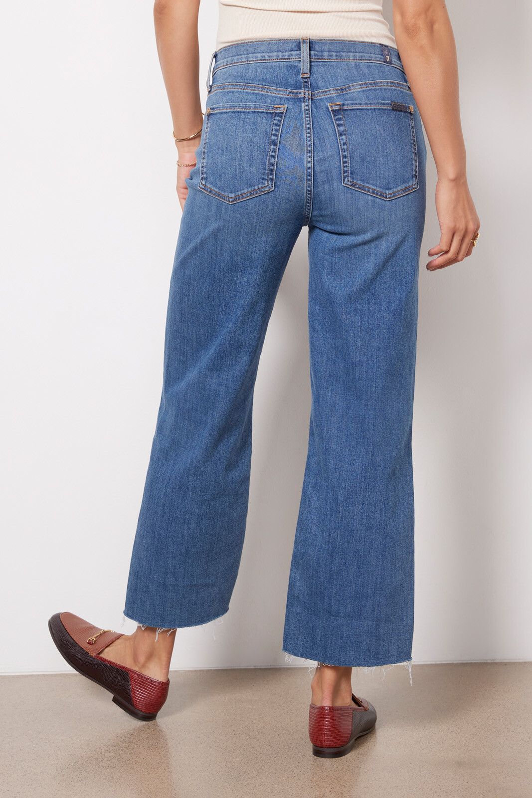 Alexa Crop | Evereve