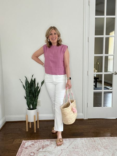 This linen top in pink is fabulous! I love the buttons up the Bach and wide hem at the bottom. Runs tts. White denim is just so good. Not too heavy. Stretchy. Mid rise. Kick out style at the hem. I sized up one in the white. Perfection if you ask me! 

#LTKsalealert #LTKxMadewell #LTKstyletip