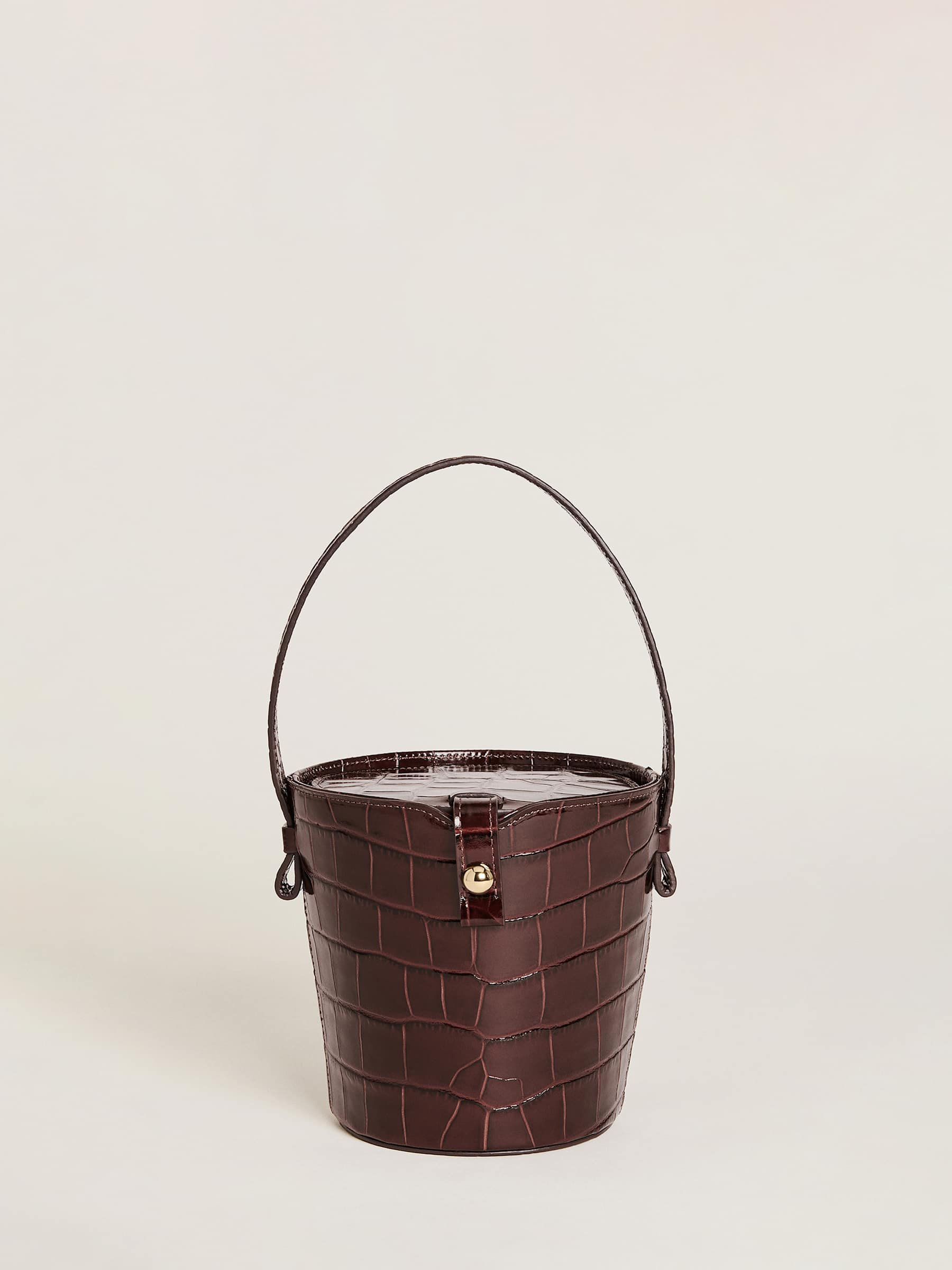 Irina Bucket Bag | Reformation (Global)