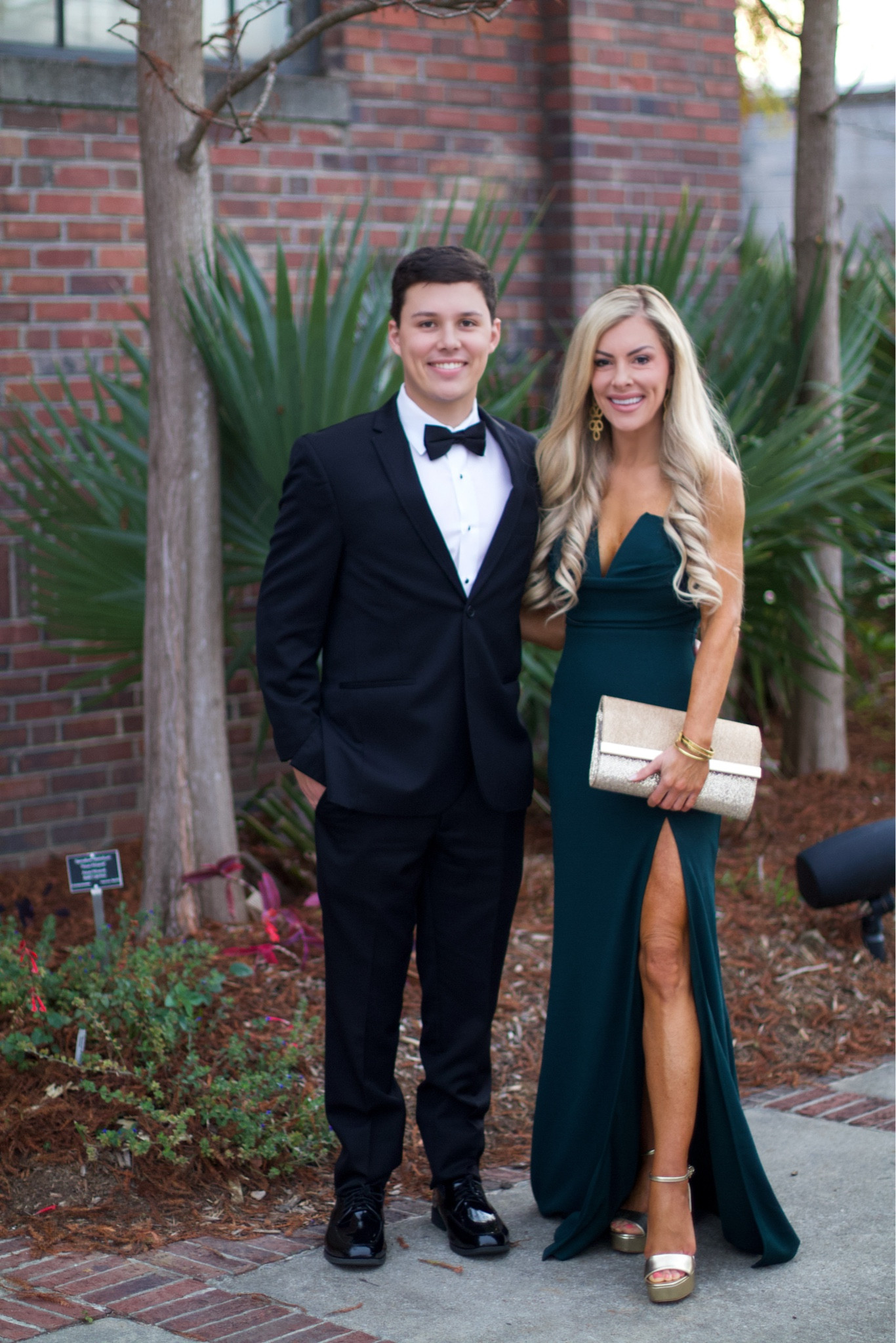 Fall wedding guest dress : wearing xs 🫶🏻

#LTKSeasonal #LTKStyleTip #LTKWedding