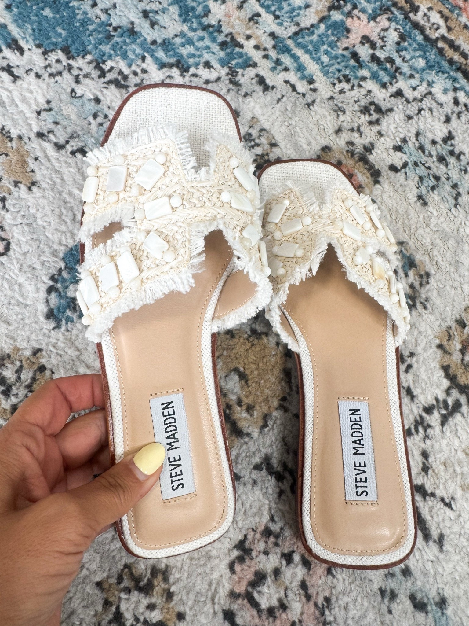 @stevemadden-us sandals on sale ! 
So pretty

#LTKootd #LTKSaleAlert