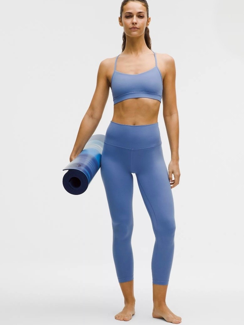 I love Lululemon’s “we made too much” sales. 

#LTKActive #LTKSaleAlert #LTKMothersDay
