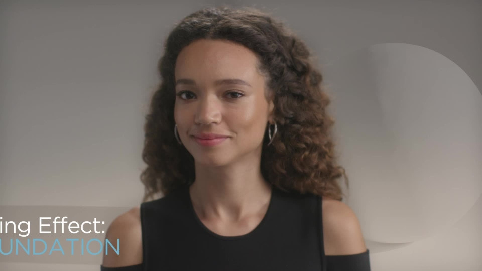 L'Oreal Paris Infallible Pro-Glow SPF Liquid Foundation, 24hr Coverage, Sun Beige, 1 fl oz | Walmart (US)