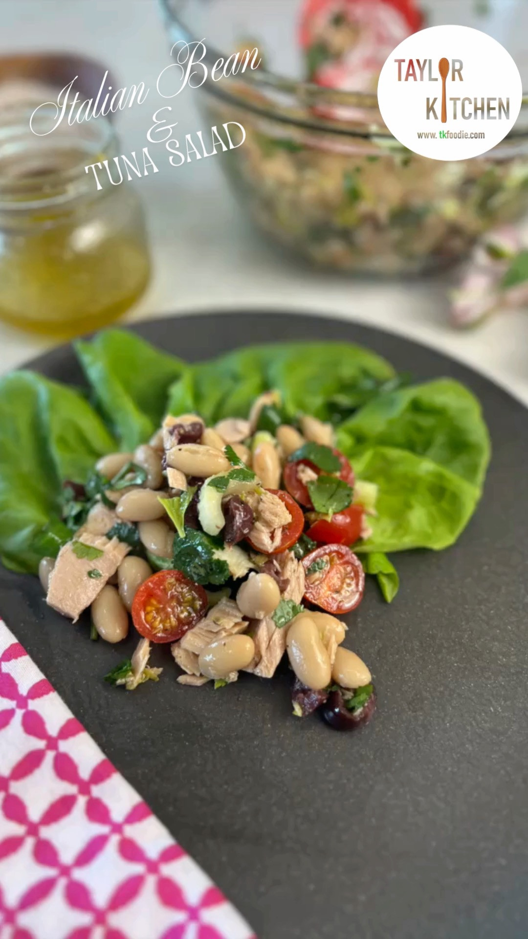 This #easy salad loaded with protein & Mediterranean flavors is a #mealprep favorite & perfect for warmer spring & summer days.
I highly recommend making a splurge on the jarred Italian tuna🐟 if you can, but regular canned tuna works as well.
The creamy cannellini beans compliment the tuna so well.

Check out the easy recipe here on TKFoodie.com - https://www.taylorkitchen.net/recipes/italian-cannellini-bean-and-tuna-salad#google_vignette

All the things to make this come together in your own kitchen are here on my LTK 😉 

 #LTKfoodie #LTKHome