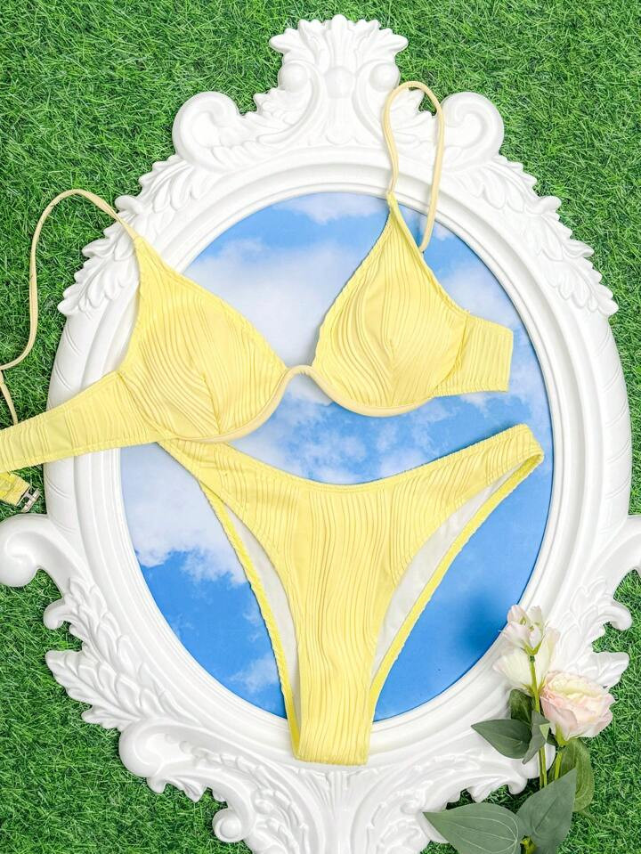 SHEIN Swim Mod Women Solid Color Sexy Bikini Set, Push Up, With Underwire, For Vacation,Summer Be... | SHEIN