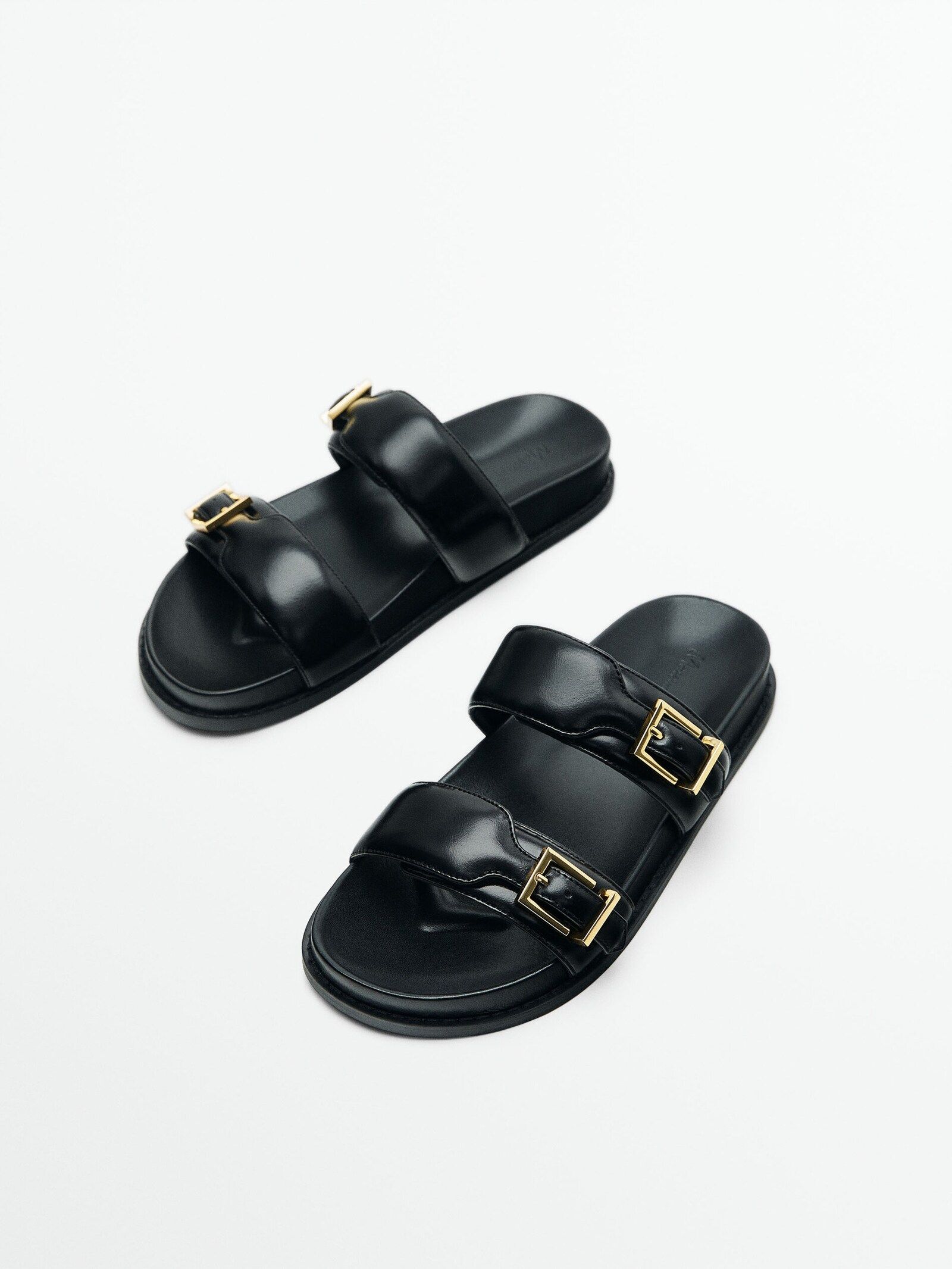 Sandalen mit zwei Schnallen | Massimo Dutti DE