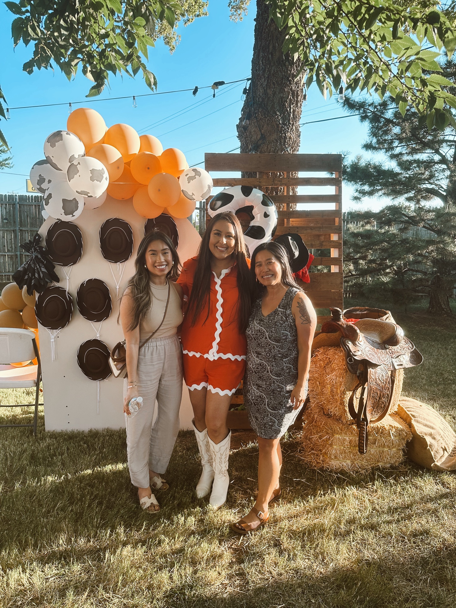 Summer outfit
Fall outfits
Handbag
Tank top
Trousers
Birthday party


#LTKParties #LTKBacktoSchool #LTKBeauty