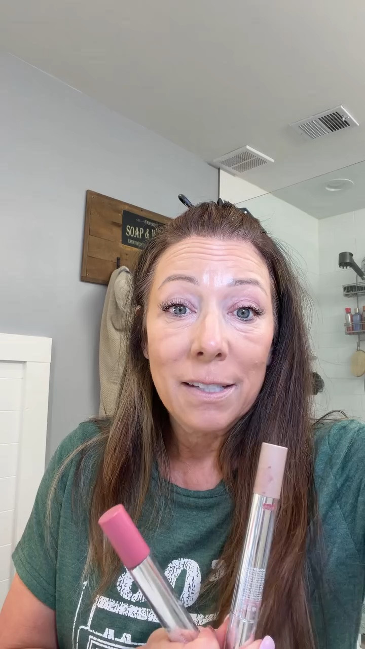 Sacheu Cheek Stay-N blush and Contour Stay-N are long-wear makeup products designed to add natural color and definition while helping makeup stay in place throughout the day. #Sacheu #CreamBlush #ContourRoutine #MakeupRoutine #BeautyRoutine