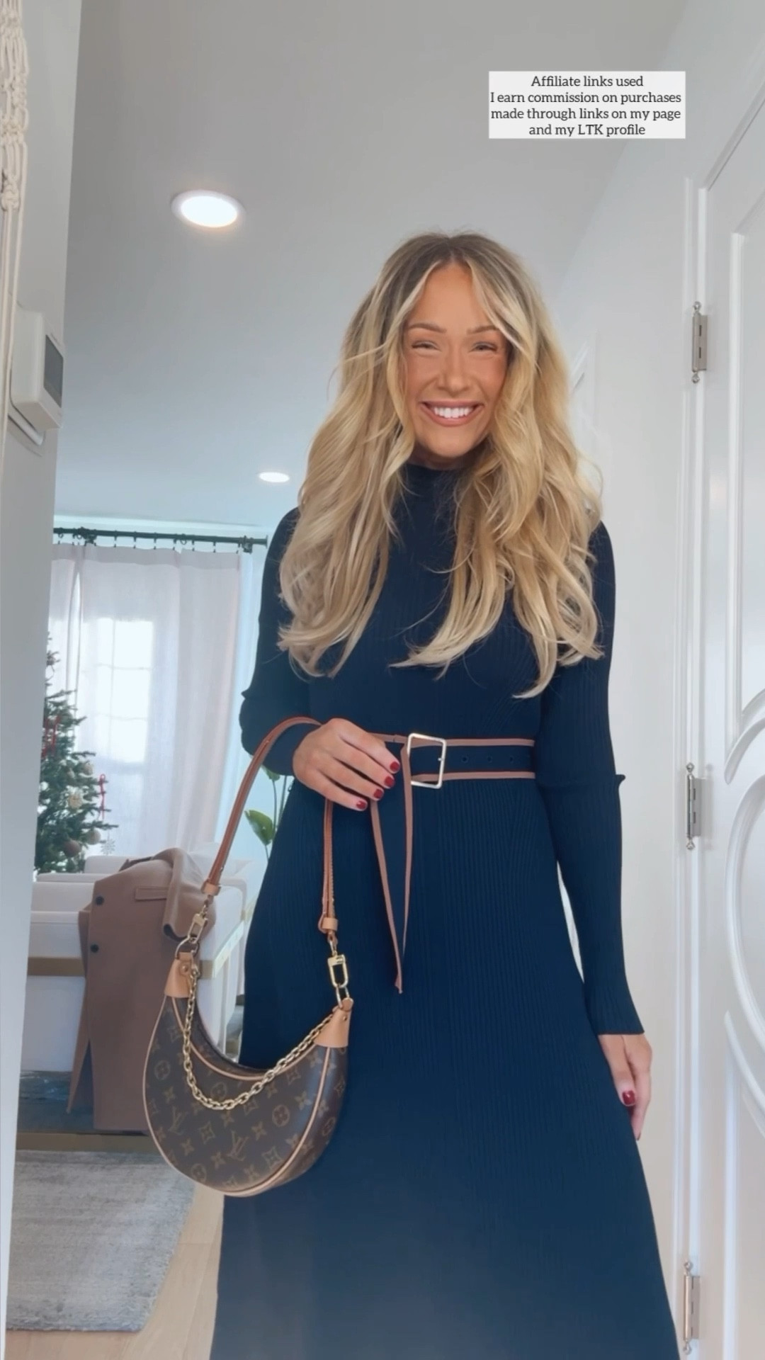 Stylish winter outfits 

Navy blue sweater dress midi length 