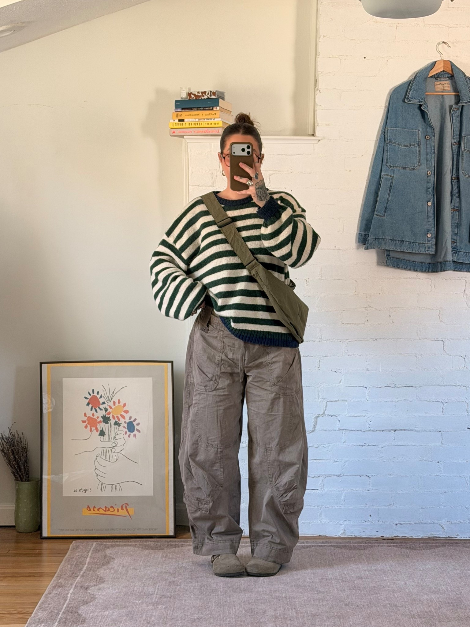 still wearing these cargos every day 😅 wearing a small in the pants and a large in the sweater! 🤎

#LTKgrwm #LTKmomlife #LTKSpringSale