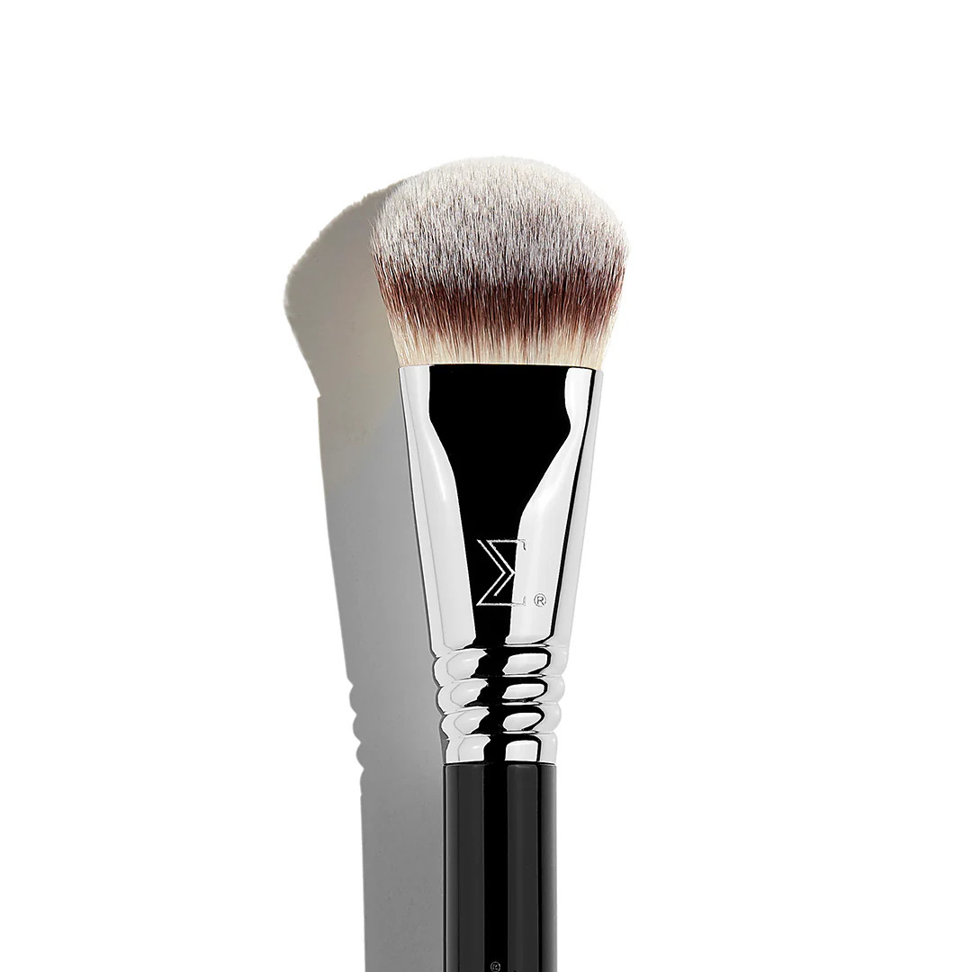 F08 Precision Powder Brush | Sigma Beauty