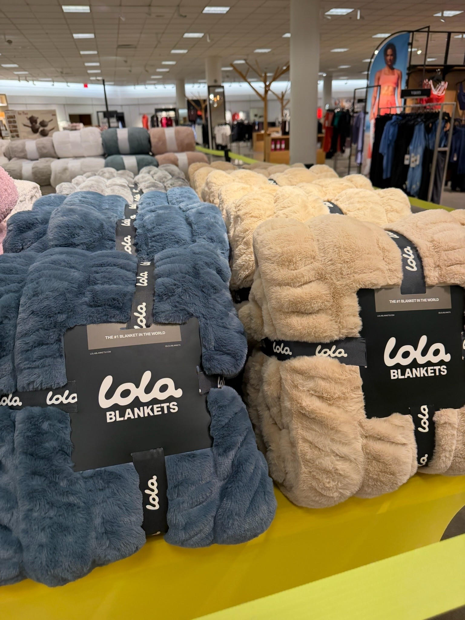 Every year these are one of the first things I look for during the Nordstrom Anniversary Sale. They’re unbelievably soft, oversized enough to share, and the kind of blanket that somehow always ends up in the living room because everyone grabs it first.

Lola blanket, Nordstrom Anniversary Sale, cozy blanket, soft throw blanket, home favorites, cozy home essentials, living room decor, fall home finds, gift idea, cozy season, TheMomInStyle

#LTKHome #LTKSaleAlert #LTKSeasonal