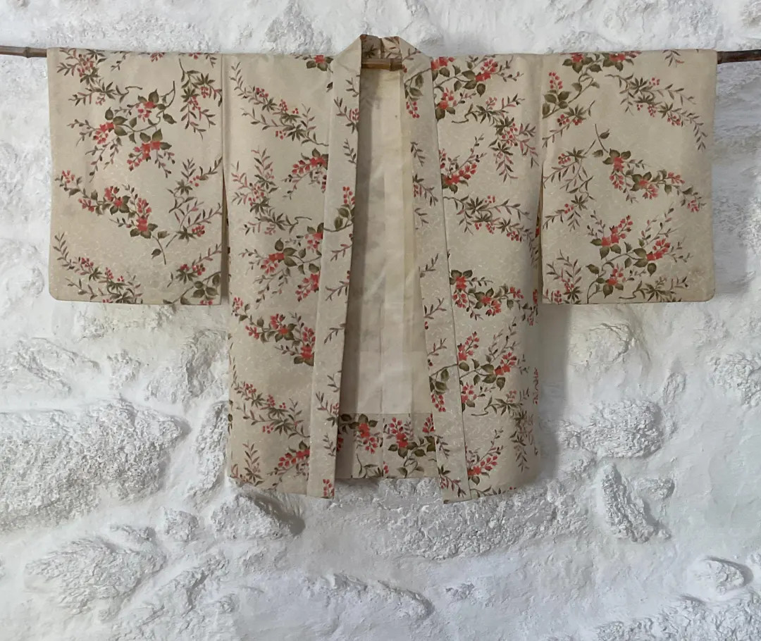 Cream Floral Vintage Haori, Silk Ikat Short Kimono, Vintage Haori Jacket, Handmade Vintage Kimono... | Etsy (US)