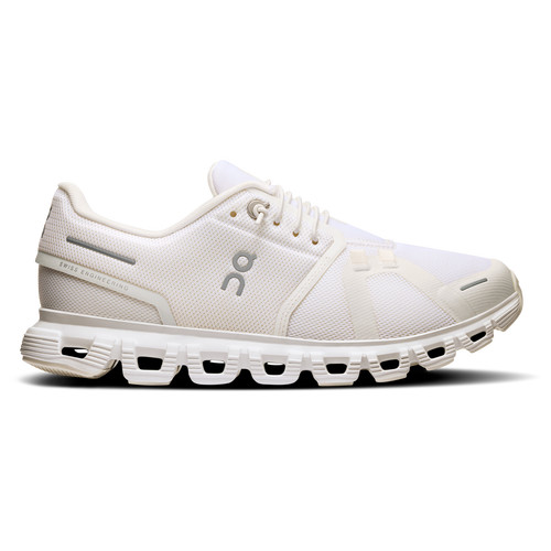 On Womens On Cloud 6 - Womens Shoes White/White Size 07.5 | Foot Locker (US)