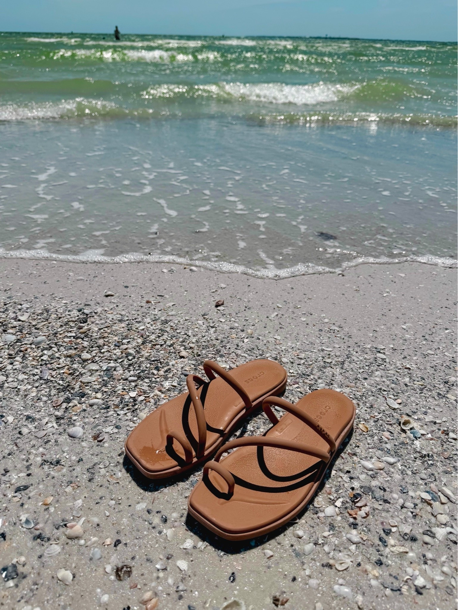 best beach sandals 🙌🏽🤎✨

I wear my true size 6

#LTKPetite #LTKSwim #LTKSeasonal