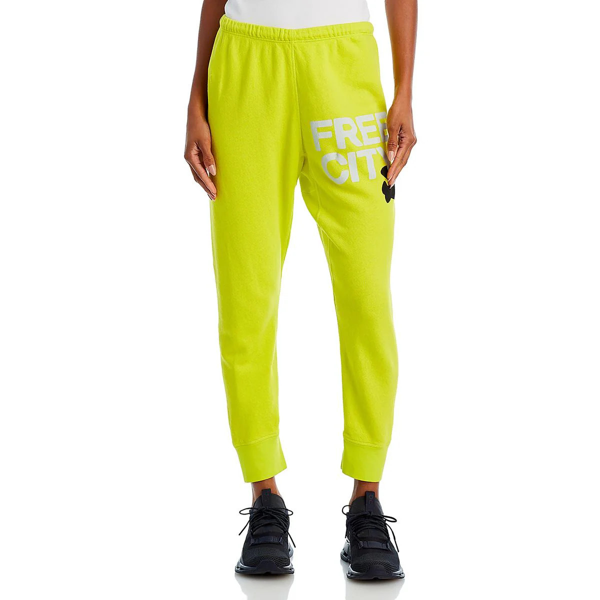 Womens Fitness Lifestyle Sweatpants | Shop Simon