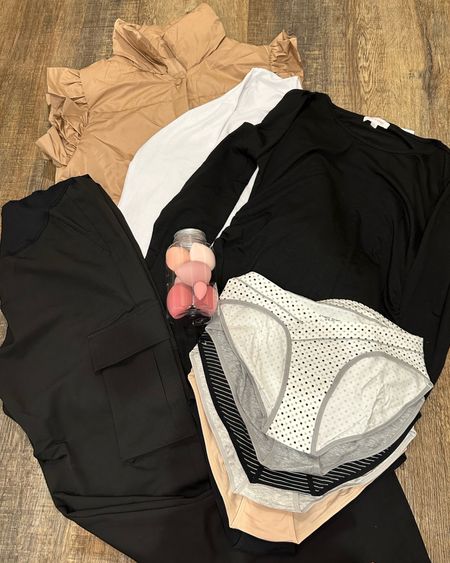 Recent Amazon haul with some maternity items! 🤰🏻🫶🏼