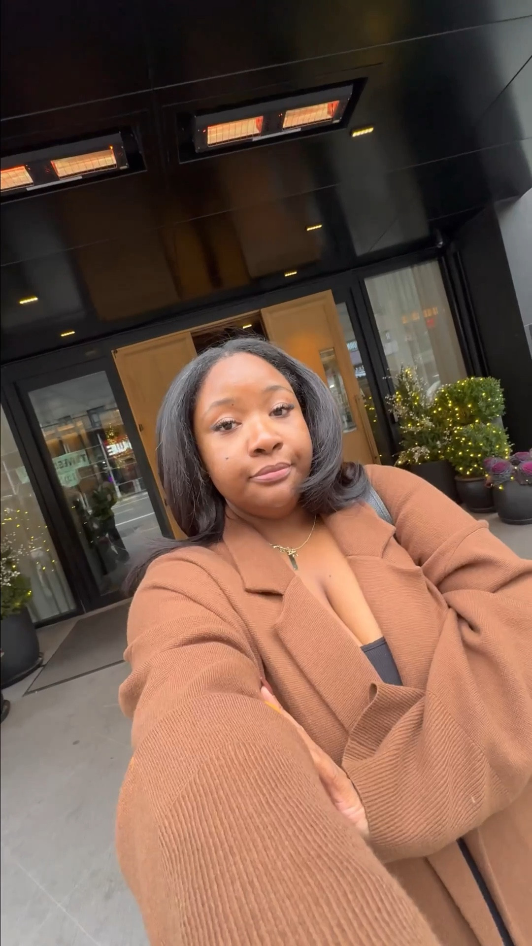 Day In the life! My mini vlog while in NYC

travel essentials. Plus size lounge dress. Airport outfit. Plus size fashion. Amazon vines. Toiletry bag. Packing cubes. Dinner outfit. Full leather skirt. Spanx air essentials jumpsuit. 

#LTKTravel #LTKdayinmylife #LTKPlusSize