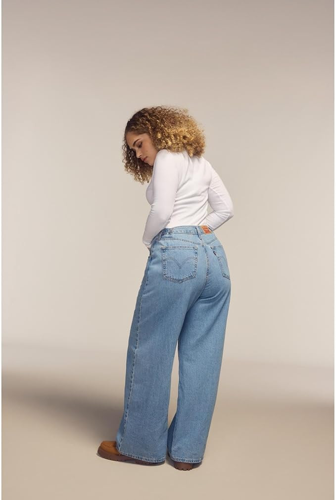 Levi's Women's Cinch Baggy Jeans | Amazon (US)
