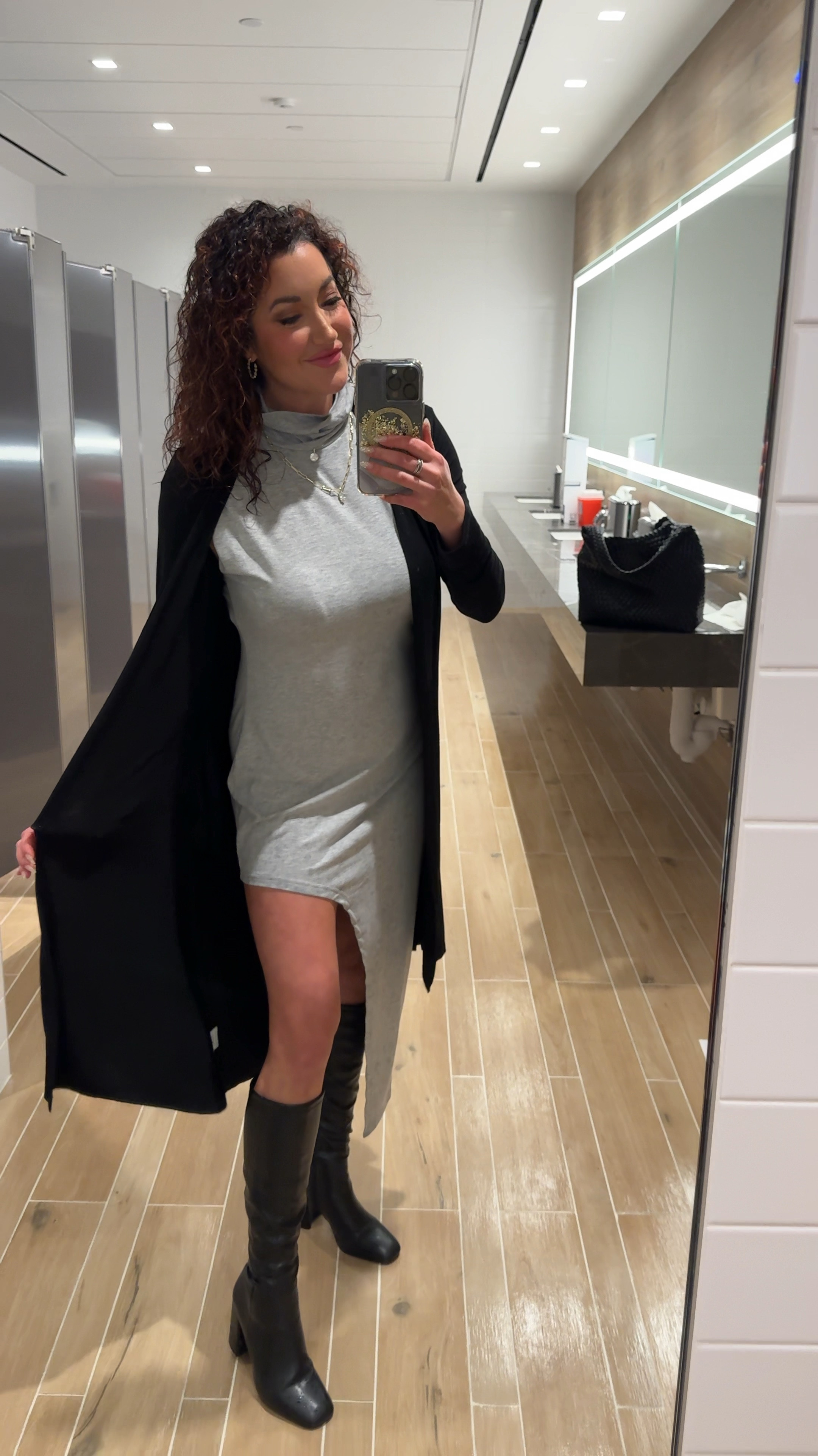 I purchased a size L in the dress to give just a slightly looser fit 

The duster is a M 🫶🏼🫶🏼

Use code ALLI for all Melinda Maria purchases 💖

#LTKStyleTip #LTKWorkwear #LTKWatchNow