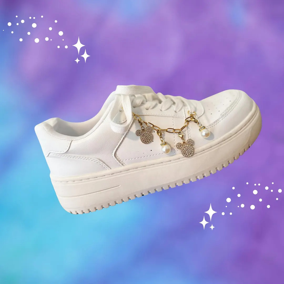 Mickey Sneaker Charms: Gold Shoe Chains With Pearl Drops - Etsy | Etsy (US)