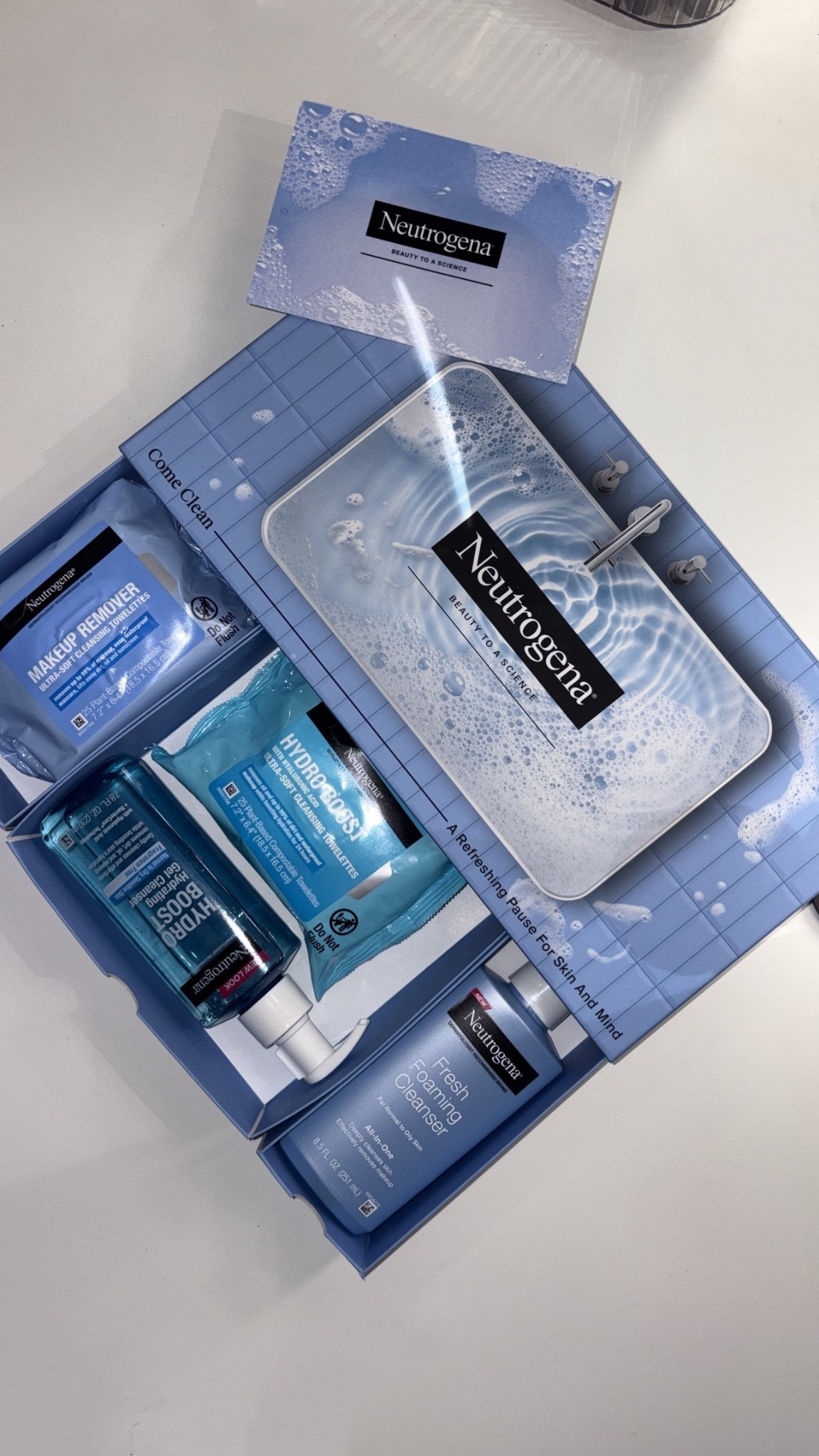 neutrogena come clean pr package 
hydro boost cleanser
hydro boost makeup remover wipes
neutrogena makeup remover wipes 

#LTKgrwm #LTKdayinmylife #LTKBeauty
