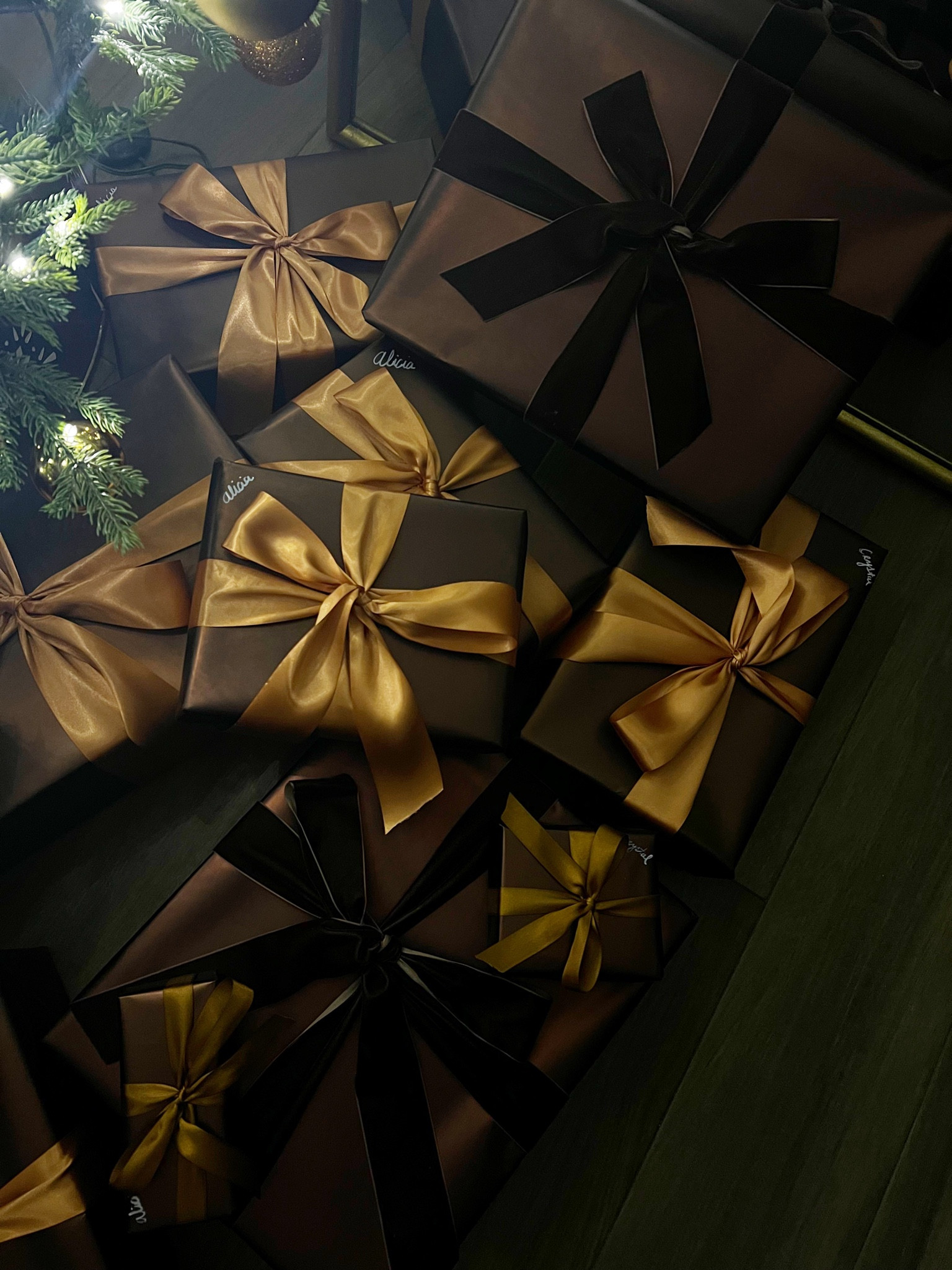 In love with this wrapping 

#LTKGiftGuide #LTKSeasonal #LTKHoliday