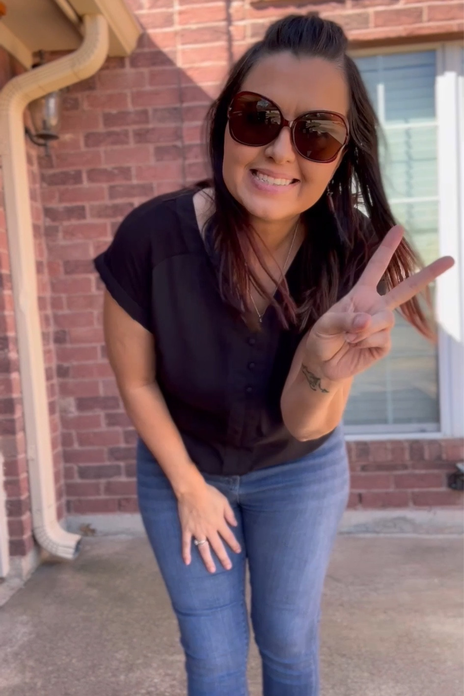 Stay cool, Friday.


#LTKworkwear #LTKfindsunder100 #LTKmidsize