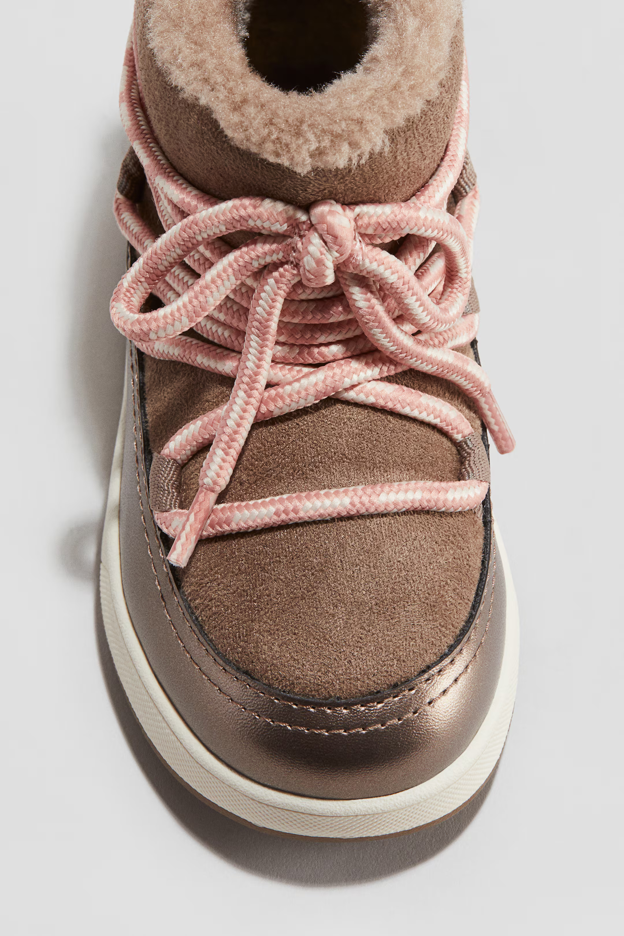 Warm-Lined Snow Boots | H&M (US + CA)