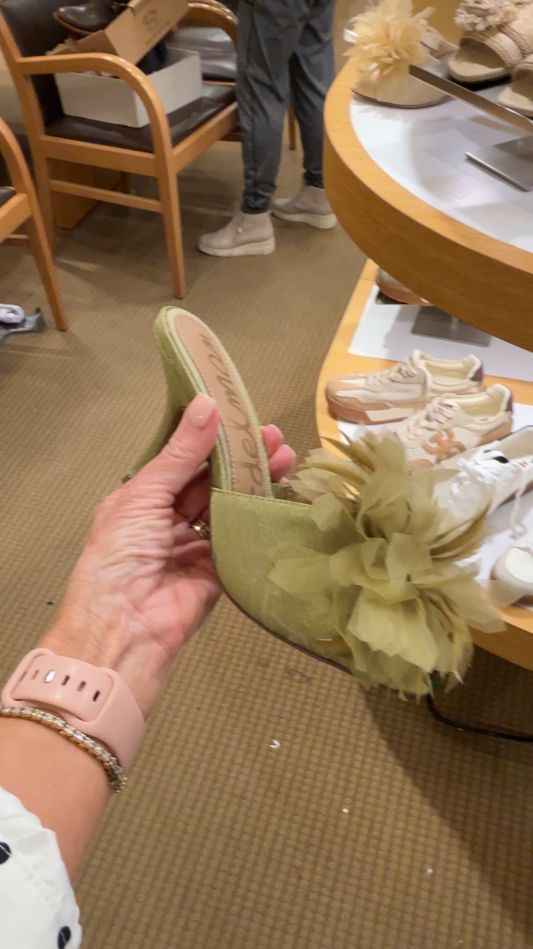 I’m in love with these fun heels. Mother of the Bride…you need these

#LTKOver40 #LTKWedding