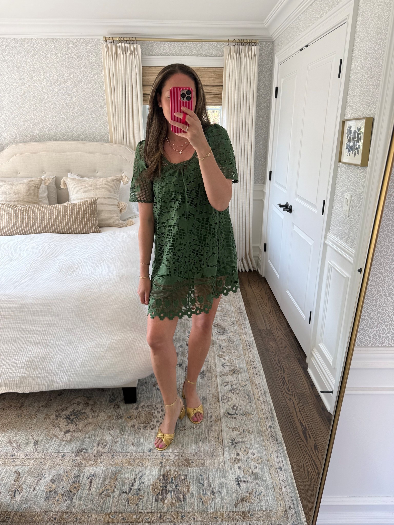 Heading into the city for a fun cocktail event and I love the dress that I’m wearing! Size small and I’m also linking my heels and jewelry 🙌🏻

#LTKootd #LTKSeasonal #LTKdayinmylife