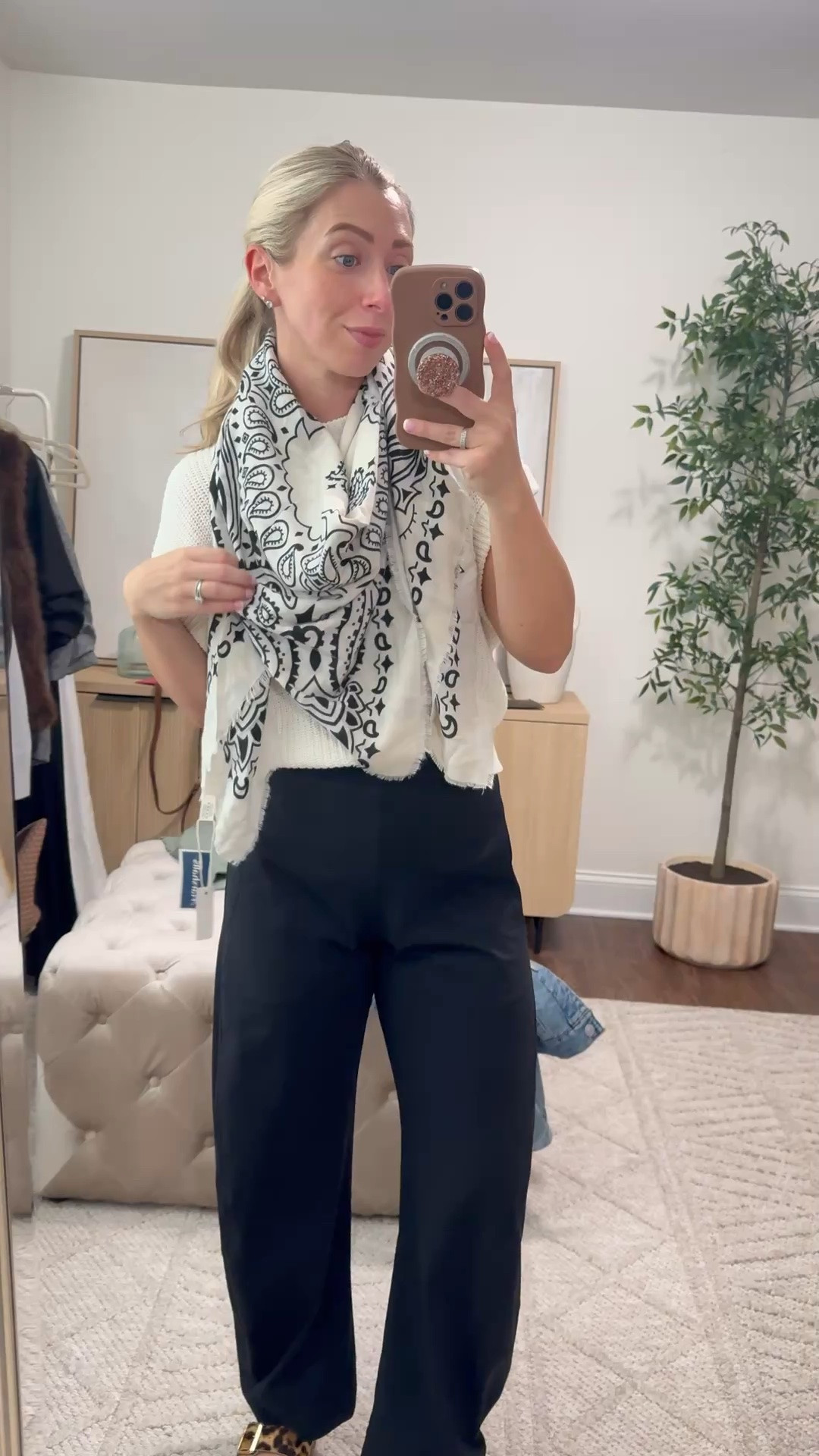 Linking similar bandana scarves!

Fall fashion, fall accessories

#LTKootd #LTKgrwm #LTKmomlife
