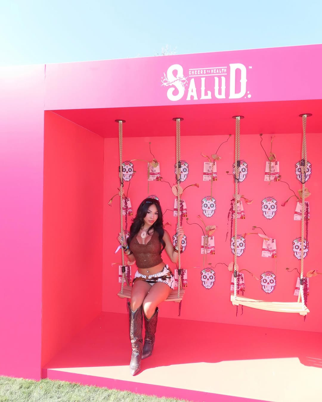   

 #LTKFestival #LTKSeasonal #LTKStyleTip