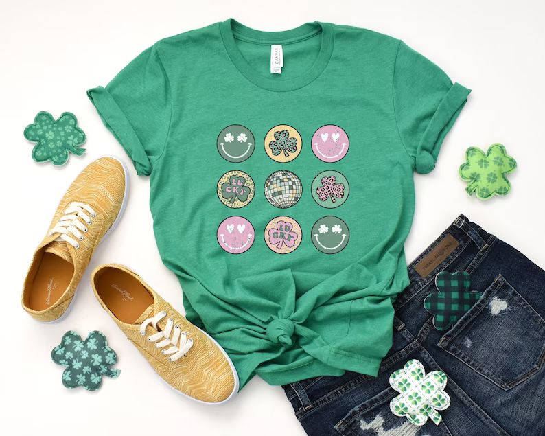 Retro St Patrick's Smiley Clover Disco T-Shirt, Happy Go Lucky Irish, Saint Patty's Day Shirt, Sa... | Etsy (US)
