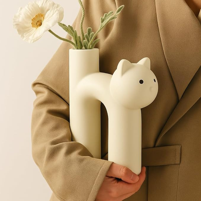 Amazon.com: Cat Vase for Flowers, Ceramic Cat Decor for Home, Minimalist Flower Vase for Dried Fl... | Amazon (US)