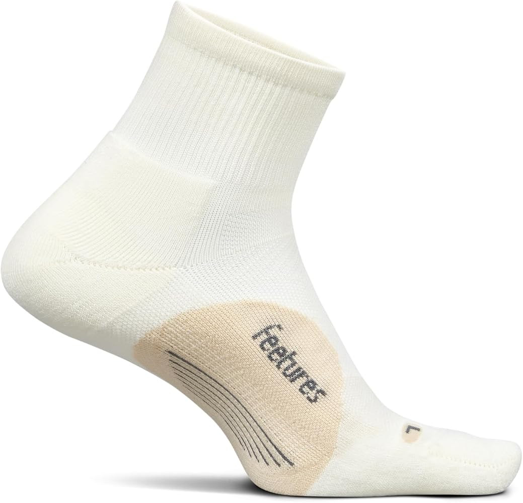 Feetures Elite Light Cushion No Show Tab Sock Wave | Amazon (US)