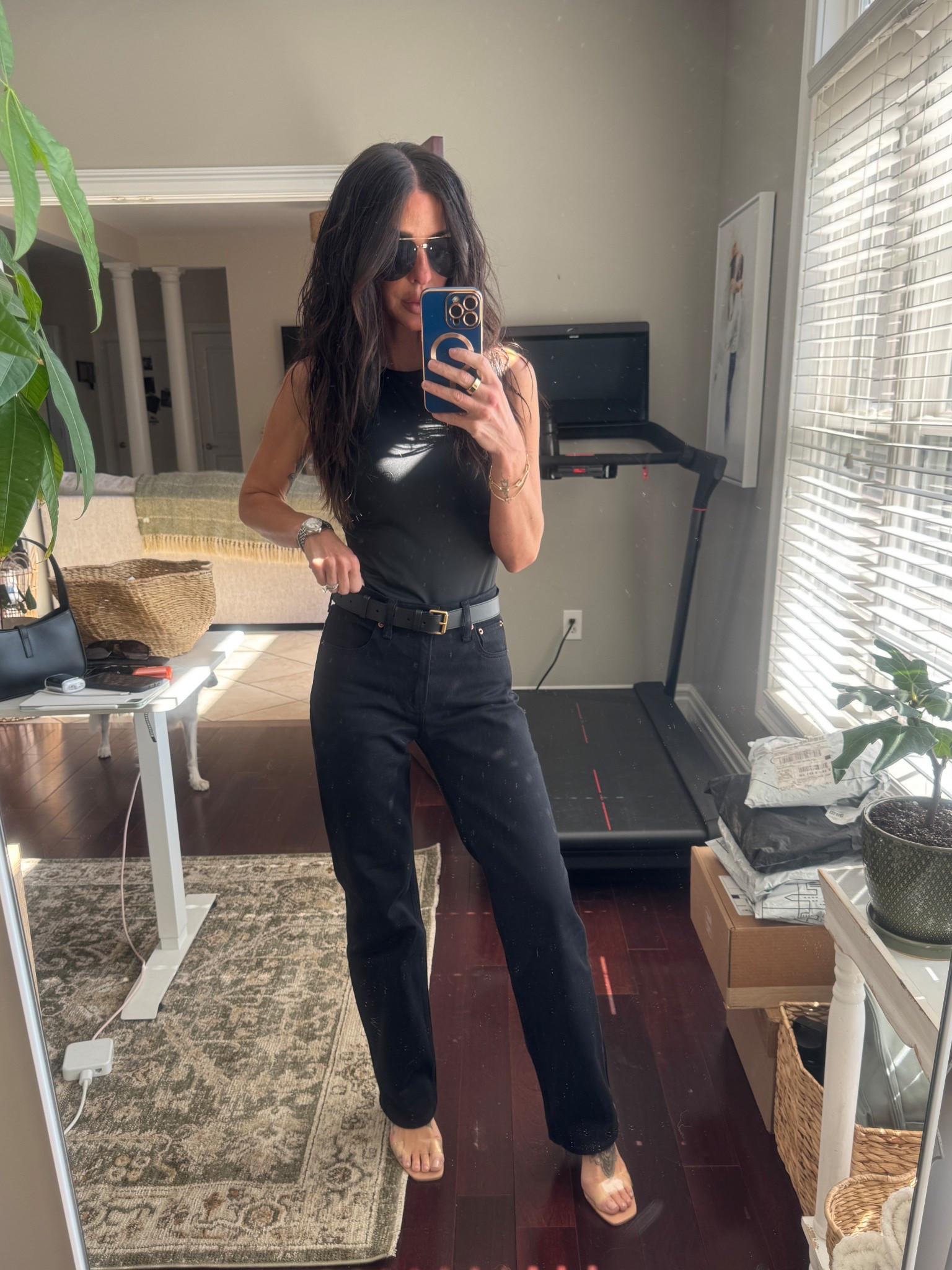 AF denim does it again 🙌
Wearing a size 23 in this perfectly relaxed black pair. Bodysuit is an Amazon find that gives total SKIMS energy for less 

#LTKSeasonal #LTKU #LTKSaleAlert