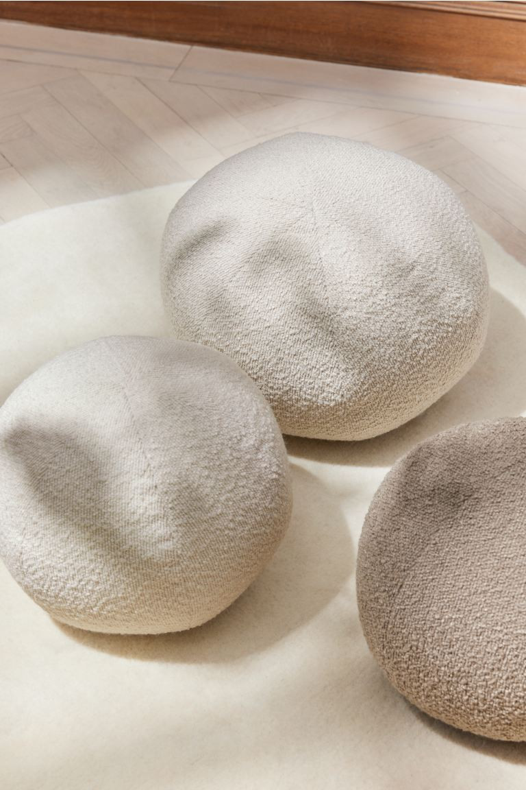 Bouclé Cushion | H&M (US + CA)