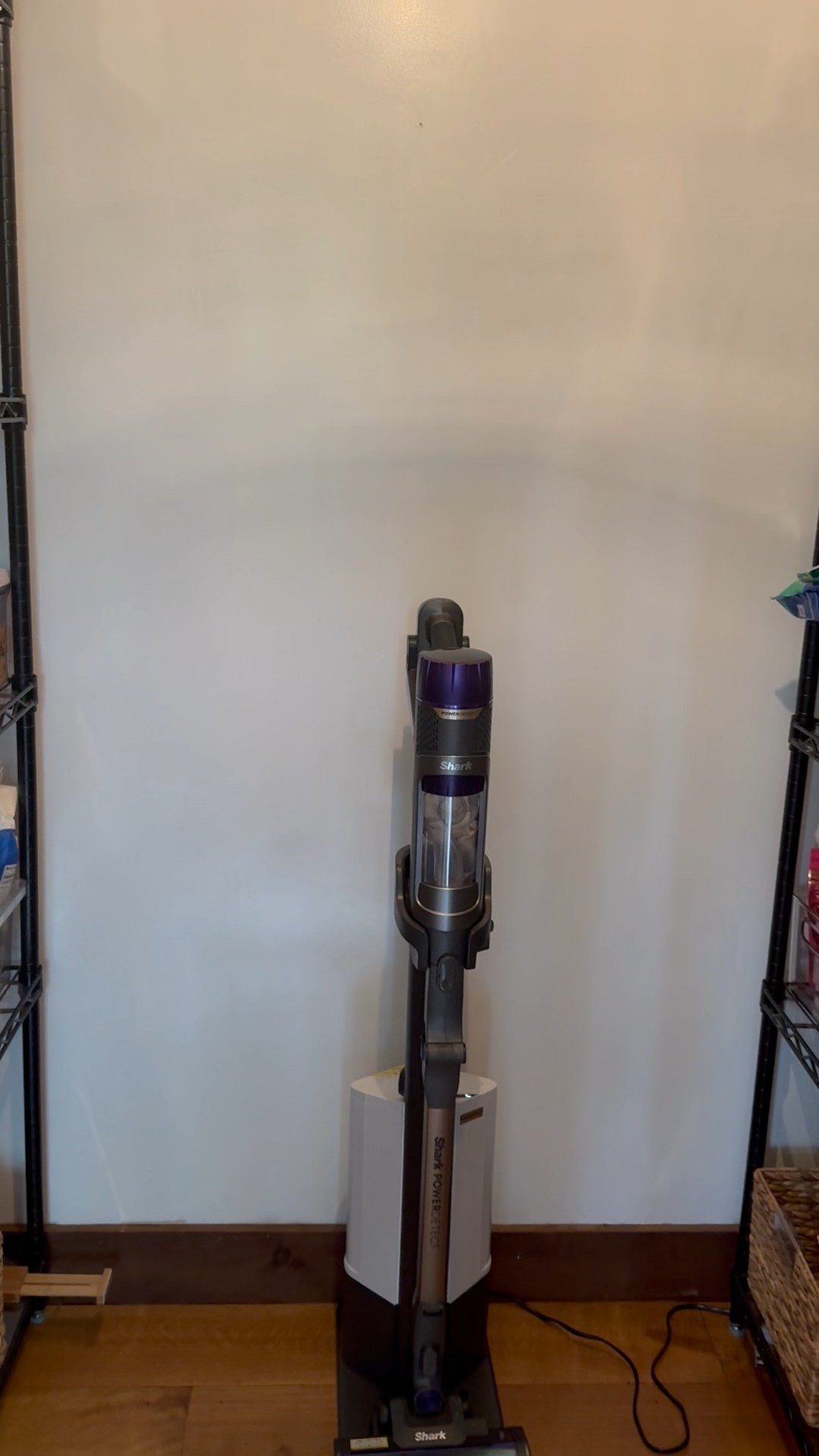 Best vacuum ever 10x better than Dyson