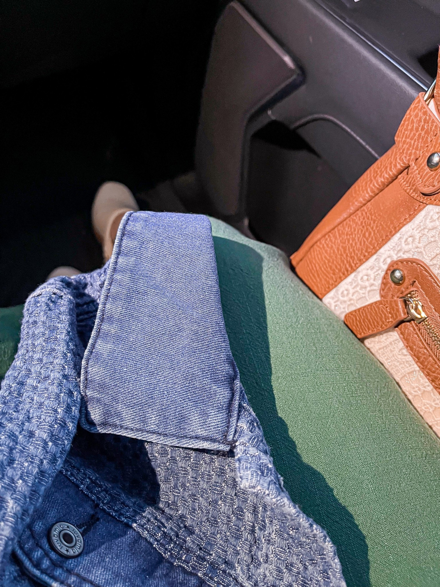 Spring outfit details. 💚✨🫶🏼 🪴 

#LTKgrwm #LTKOver40 #LTKootd