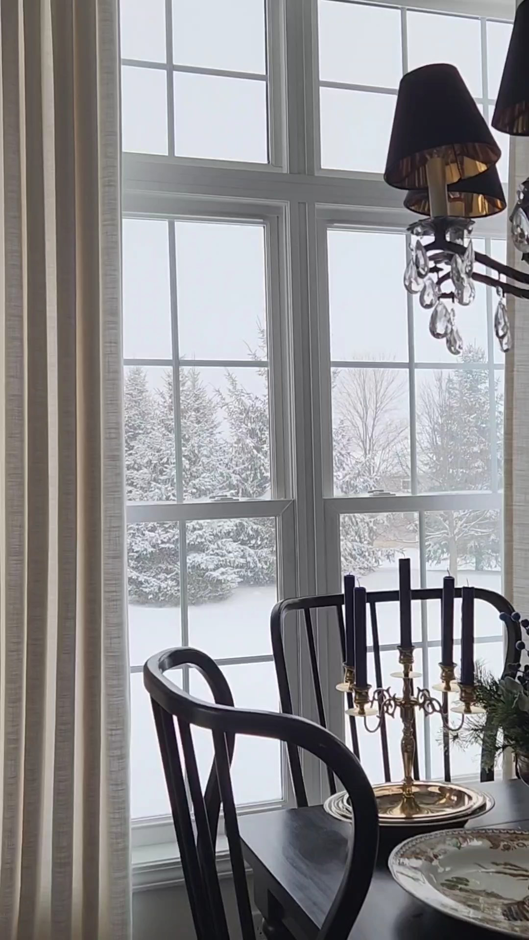 Living in a snow globe… and honestly, it’s not so bad. ❄️✨All the drapery in my home is from   @twopagescurtains Use my code HENANDHORSE for 26% off#snowglobe #wintervibes #cozyhome #winterdays #vintagehome #acollectedhome #homesweethome #simpleliving #myvintagehome #romanticizinglife #winterdecor #cozyvibes #slowmoments #livingroominspo #snowdaymagic #henandhorsedesign

#LTKHome #LTKHoliday #LTKvlog