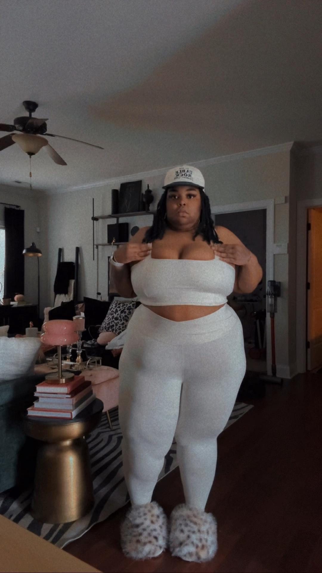 Living in Old Navy activewear these days 🤍

#LTKootd #LTKPlusSize #LTKfitnessgoals