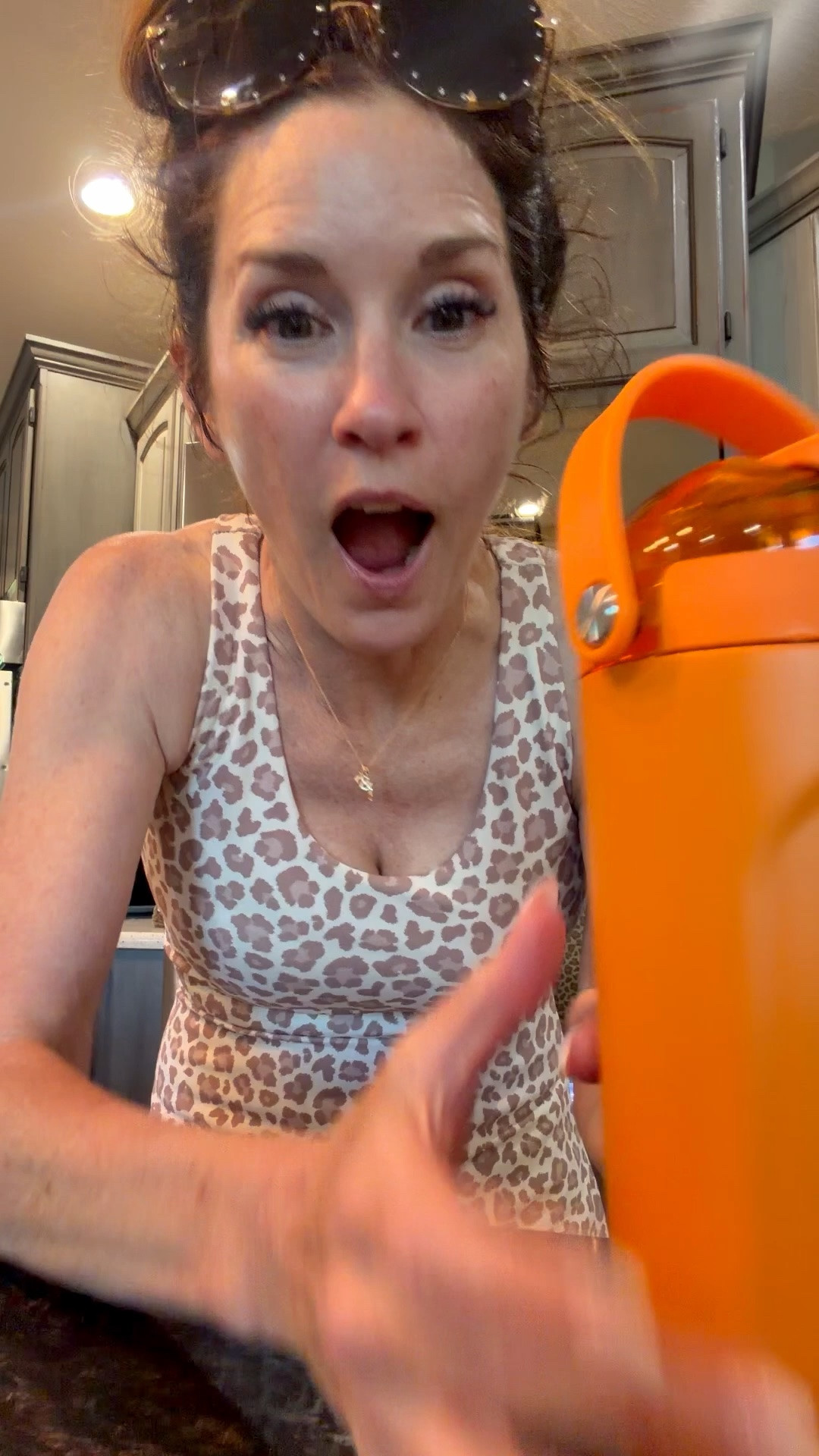 Stay hydrated over the summer and do it in style!! Love me some Brumate 💦

@BruMate #ad