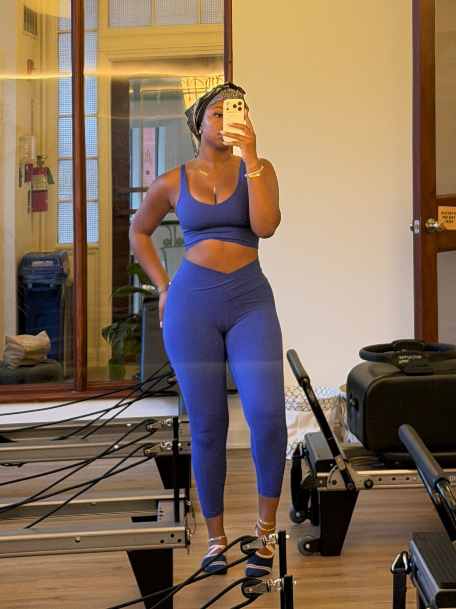 Medium top and large bottoms 😍

#LTKTall #LTKMidsize #LTKActive