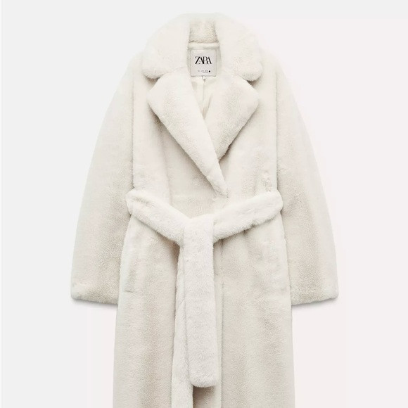 ZARA Luxurious White Faux Fur Coat | Poshmark