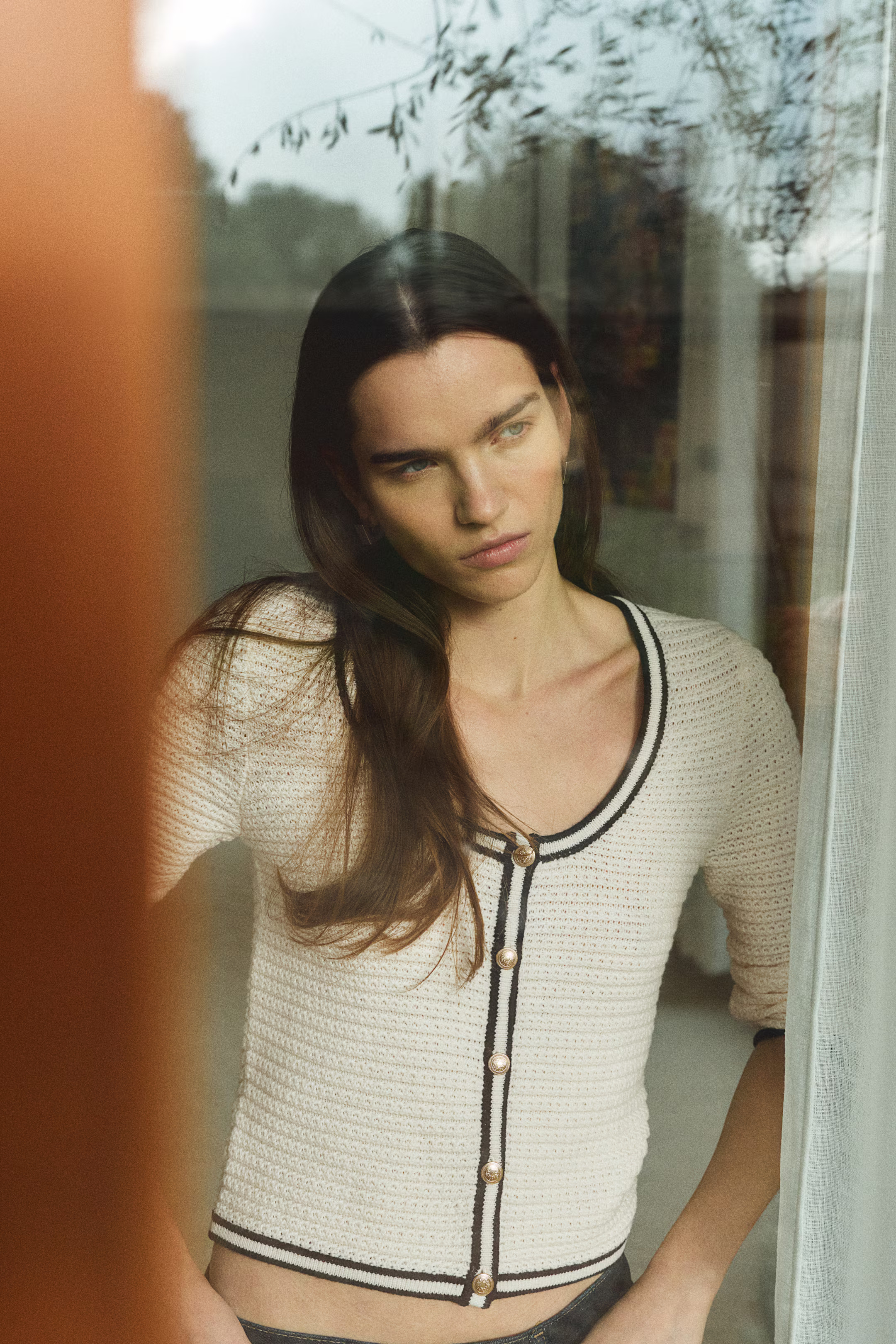 Cardigan in Strukturstrick mit tiefem Ausschnitt | H&M (DE, AT, CH, NL, FI)