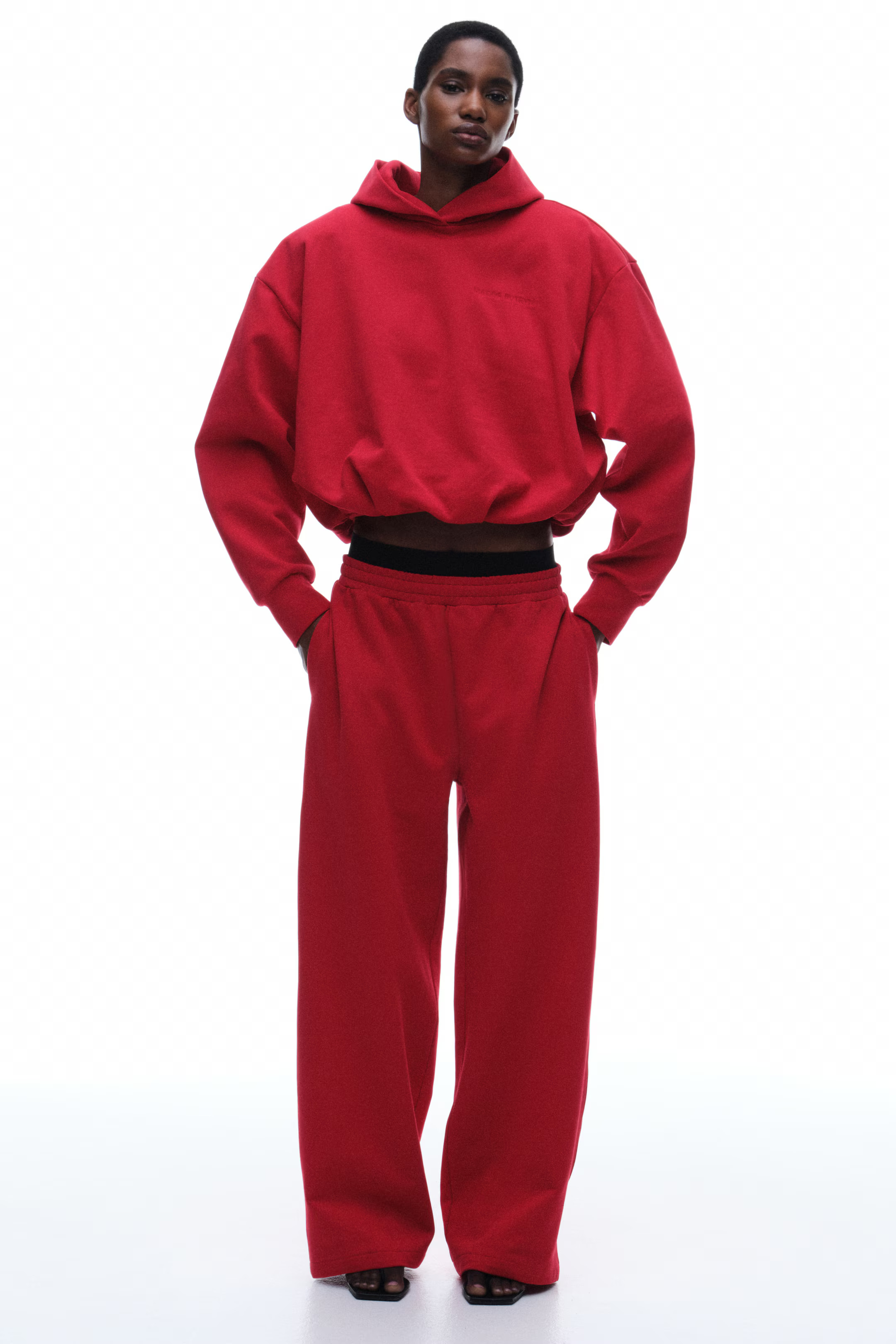 Wijde joggers met motief | H&M (DE, AT, CH, NL, FI)