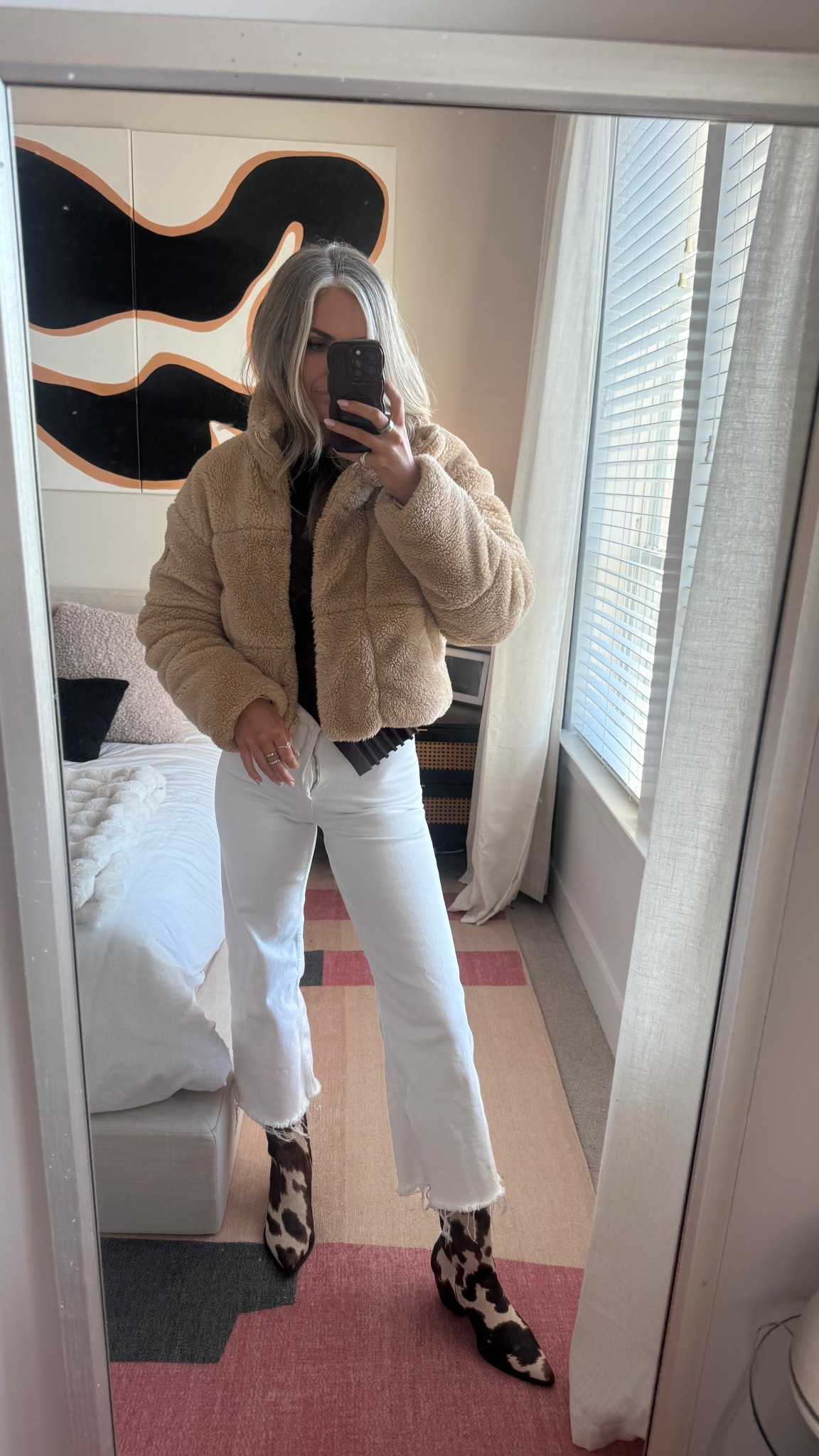 Puffer is Alo and jeans are Zara

#LTKootd #LTKdayinmylife #LTKgrwm