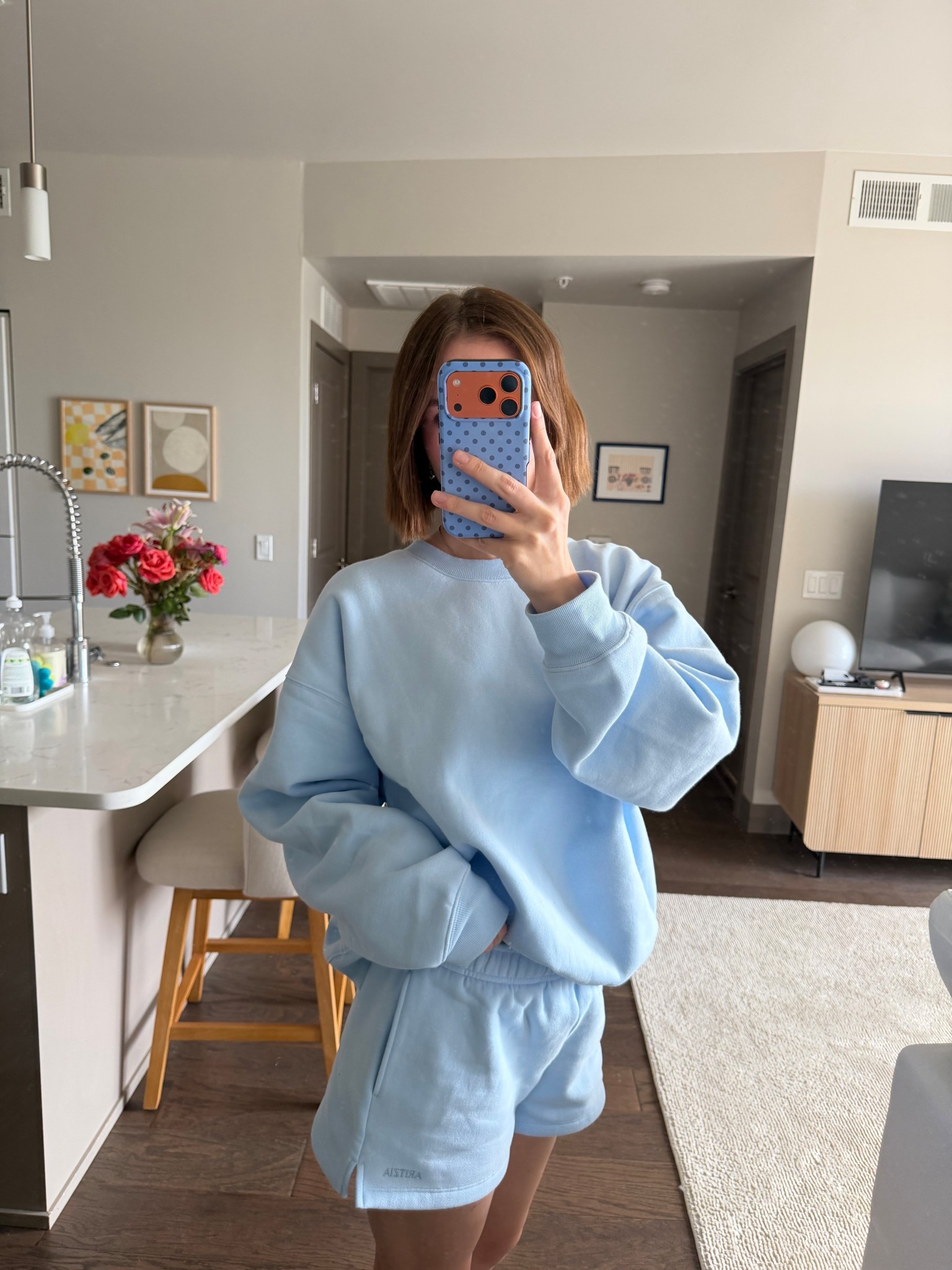 Villa blue Aritzia set! Size small shorts and xl crewneck 

#LTKSeasonal #LTKU #LTKootd