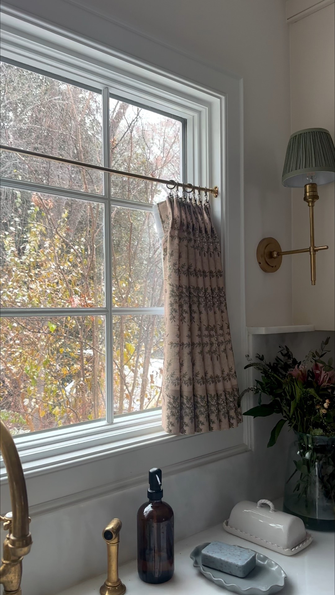 Choosing to find the joy in the cool and calm. To use this season to reset all the things. Whether it’s time for you, to organize, to improve, or simply recharge, make the most of it. How can I help?!
Side note: my curtains are always a big hit. Two codes for you:

Floral: MEGLEONARD for 24% off sitewide | Stripes: MEG for an extra 10% off sitewide 



#LTKFindsUnder50 #LTKSaleAlert #LTKHome